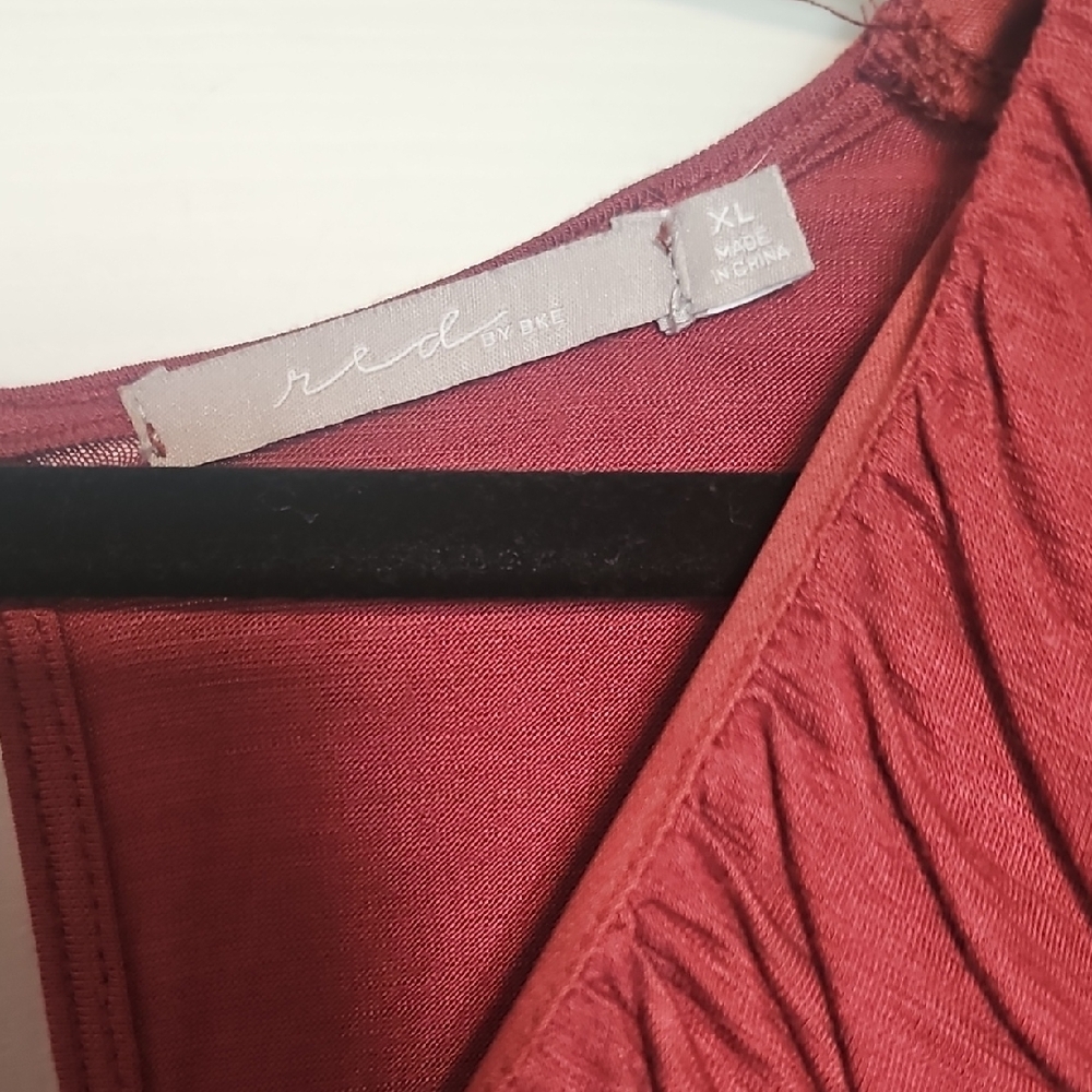 Elegant Ruched Burgundy Blouse - Picture 2 of 4